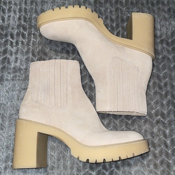 Anthropologie Dolce Vita Waterproof Caster H2O booties in Dune. Size 10. - Picture 7 of 13